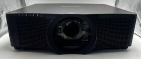 Christie 851-q Dhd851q Large Venue Projector With Sl-902 Lens And Custom Road Case
