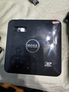 Dell 210-aboi M110 Portable Dlp Projector With Original Case And Cables Wxga 1280x800