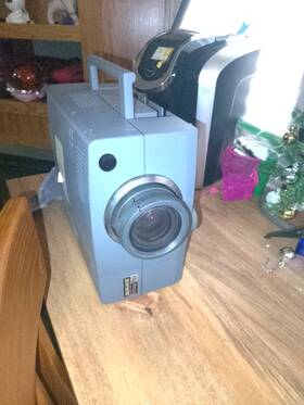 Dukane 8020a Image Projector