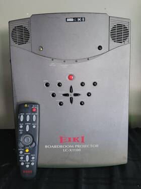 Eiki Lc-x1100 Boardroom Projector / No Lens