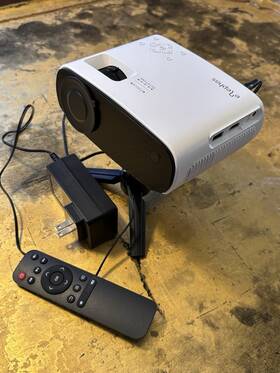 Elephas 8000l 2024 1080p Hd Mini Projector Portable With Tripod