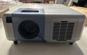 Elux Sx44 Projector