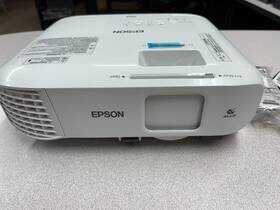 Epson 2142w H875a Powerlite 3 Lcd Wxga Projector 4200 Lumens 374 Lamp Hours