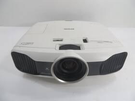 Epson 5010 Powerlite Home Cinema 3lcd Projector - As Is Read The Description