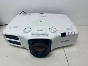 Epson 5530u Powerlite Wuxga Projector 5500 Lumens For Parts As Is