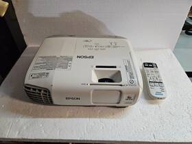 Epson 5cb0t95165 Powerlite X27 Xga 3lcd Projector H692a Remote