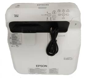Epson 675w Powerlite Projector H745a 1700-2700 Lamp Hours With Cord No Remote