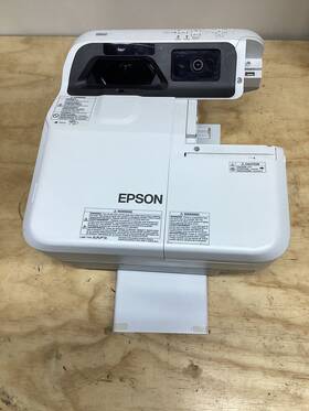 Epson 685wi Brightlink Wxga Ultra Short-throw Interactive With 2885 Hours No Remote