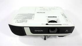 Epson Eb-w51 Lcd Home Cinema Projector - Hdmi Lamp Timer 460 Hours