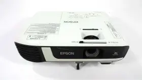 Eb-w51 Epson Lcd Home Cinema Projector - Hdmi Lamp Timer 460 Hours