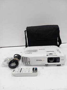 Epson H552a Projector