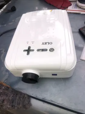 V11ha85020-n Epson Oleu Projector D8hd Rare 99cents Free Ship Abandoned Storage