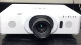 Hitachi Cp-wx8240 Lcd Projector Hours 754