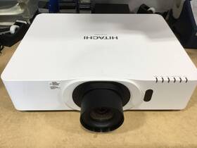 Hitachi Sp-wu8460 Lcd Projector Cp-wu8460 - No Remote 830 Light Source Hours