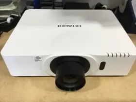 Cp-wu8460 Hitachi Sp-wu8460 Lcd Projector - No Remote 830 Light Source Hours Cp-wu8460 Hitachi Sp-wu8460 Lcd Projector - No Remote 830 Light Source Hours