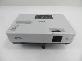 Infocus 1700c Epson Powerlite Home Cinema Projector - Vga Lamp Runtime 00 Hours