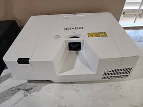 Maxwell Mp-ew5002 Maxell Mp Ew5002 Ew5002u 3lcd Wxga Conference Room Laser Projector