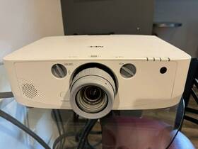 Nec Np-pa500u 5000 Ansi Professional Installation Projector - White 1920x1200