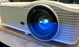 Optoma Pc746898 Wu Dlp Projection Display No Remote Look Pictures Read Description