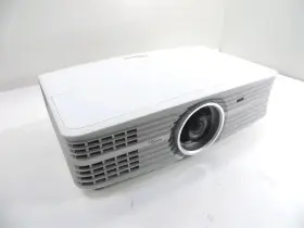 Uhd60 Optoma Vduhdlz 4k Uhd Dlp Projector - Tested Missing Lamp