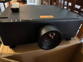 Optoma Zu920t 9800 Lumens Wuxga Laser Projector