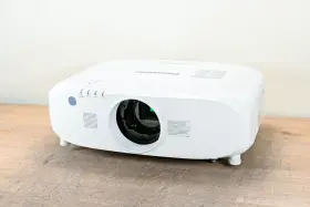 Pt-ew730zl Panasonic 7 000 Lumen Wxga Large Venue Projector Cg009gt Pt-ew730zl Panasonic 7 000 Lumen Wxga Large Venue Projector Cg009gt