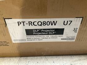Panasonic Pt-rcq80wu Pt-rcq80wu7 Projector 8000 Lumens Wuxga White New