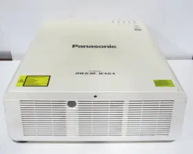 Pt-rw630lw Panasonic Dlp Wxga Projector 6500 Lumens 55078 Hours No Lens Tested