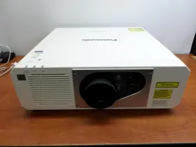 Pt-rz570wu Panasonic Wuxga Conference Room Projector Pt-rz570wu Panasonic Wuxga Conference Room Projector