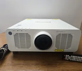 Pt-rz790 Panasonic Wuxga Pt-rz790 Panasonic Wuxga