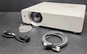 Pt-vw340z Panasonic Pt-vw430 Hdmi Lcd Projector With 1263 Lamp Hours Tested Working Pt-vw340z Panasonic Pt-vw430 Hdmi Lcd Projector With 1263 Lamp Hours Tested Working