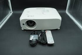 Panasonic Pt-vz585n Hdmi Wuxga 3lcd Projector 500 Lamp Hours Tested