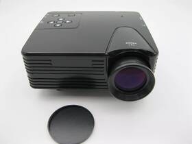 Q-baihe Yuy-h80 Mini Led Projector H80 Orthographic Projection 80lumen