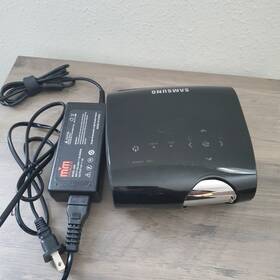 Samsung Sp-p400b Projector With Plug No Remote