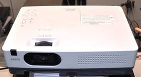 Sanyo Plc-xc2200 Digital Projector Tested Good Condition School Surplus