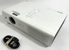 Plc-xu111 Sanyo 4000 Lumens 3lcd Xga Projector 500-999 Lamp Hours See Desc Plc-xu111 Sanyo 4000 Lumens 3lcd Xga Projector 500-999 Lamp Hours See Desc