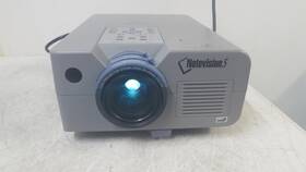 Sharp 5 Xg-nv5xb Notevision Lcd Digital Projector 736 Lamp Hours Pixel Issue