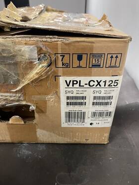 Sony Vpl-cx125 3000 Lumens With Lamp 31 Hours Remote And Cable Tested Working