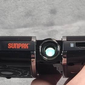 Sunpak Spr-200-sd 200 Digital Mini Projector Led 640x480 Usb Av Sd Tripod Box