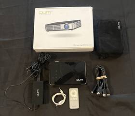 Vivitek 814964337450 Qumi Q2-b Rfb Projector - Tested