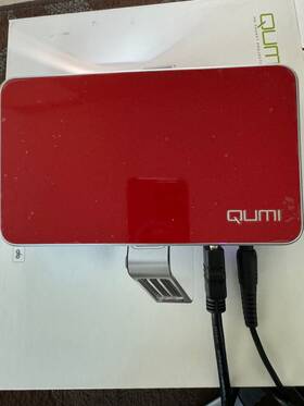 Vivitek Q3plus-rd Qumi Hd Pocket Projector 1080p Works Small Portable Gaming