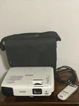 Free Shipping Epson VS335W Wxga Lcd Projector W/carrycase+remote+ceiling Mount Used. Price: $399.00.
